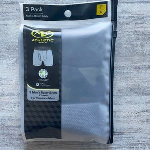 NWT size large Men's 6” Boxer Briefs